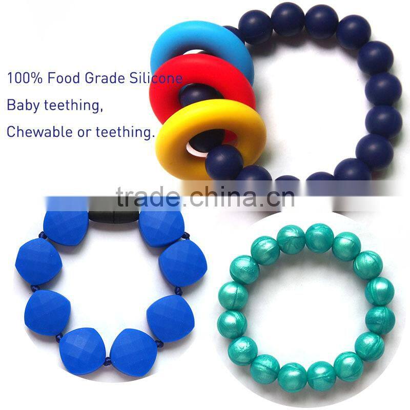 Fashion young lady's bangle and baby silicone bracelet with metal clasp