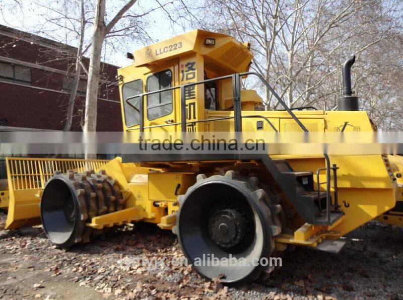 Refuse Compactor LLC223