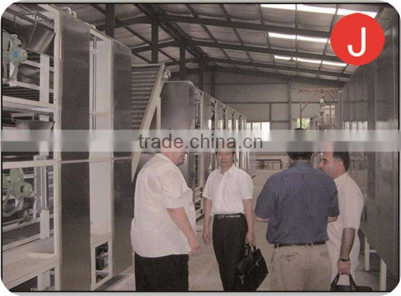 Macaroni pasta making machine