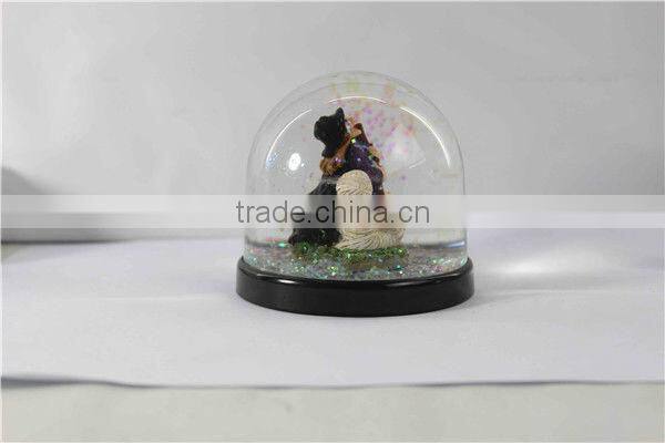 Plastic custom halloween snow globe