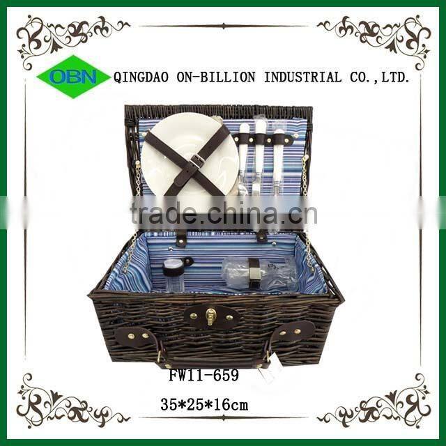2014 New Style China 2 person Wicker bult Picnic basket set with cutlery