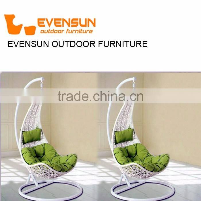 Cheap price outdoor garden rattan wicker hanging egg basket swing chair indoor with metal stand