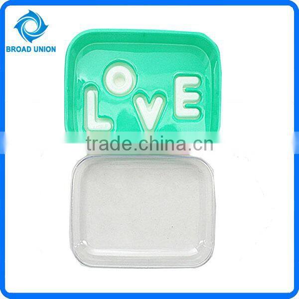 Hot Sale Cheap Plastic Heart Botton Soap Box
