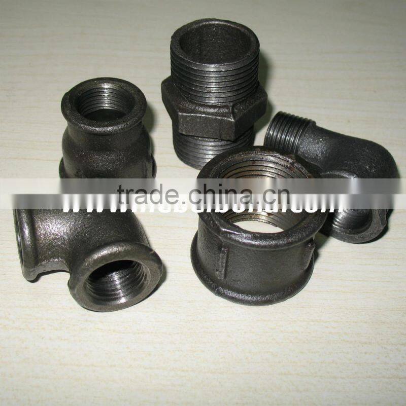 Black malleable iron pipe fittings socket