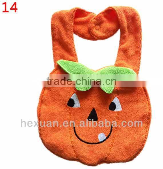 61 New designs stocked or OEM, Cotton Lovely Cartoon Animal Baby Bibs