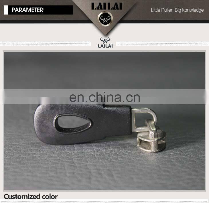 2015 Best Quality plastic zipper slider for bags