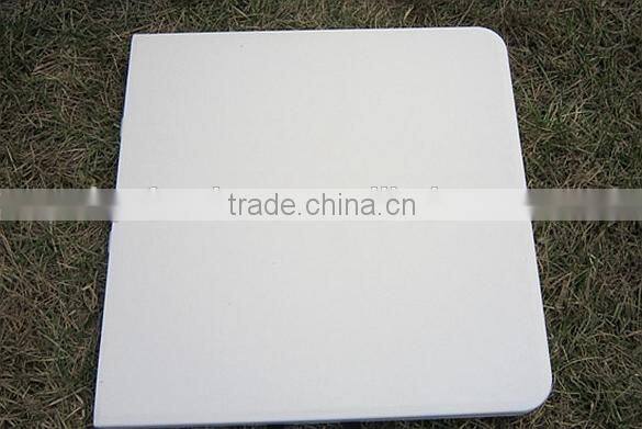 Easy Handling Folding Picnic Table