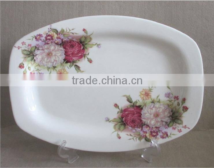 modern porcelain plate plain white