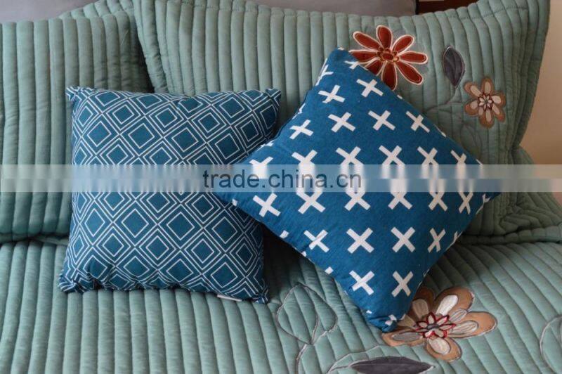 2015 Promotional outdoor nice print polyester seat chair cushion