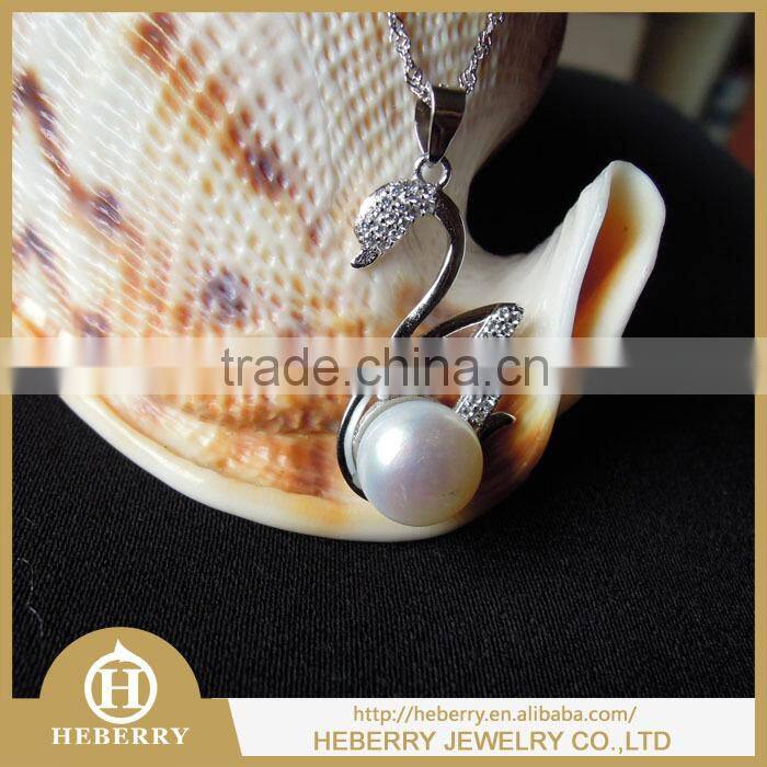 new fashion goose pendant necklace with pearl hot sale