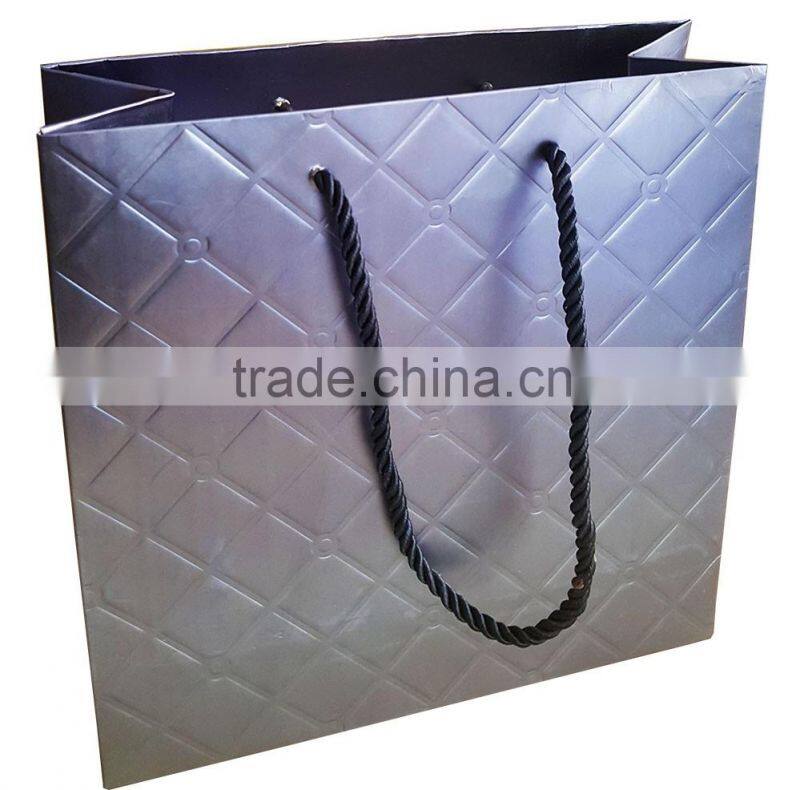 luxury high quality fashion paper shopping bag with embossing