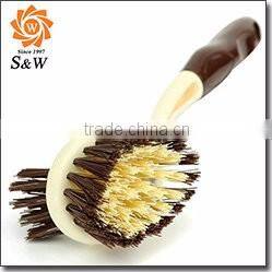 carpet cleaning brush