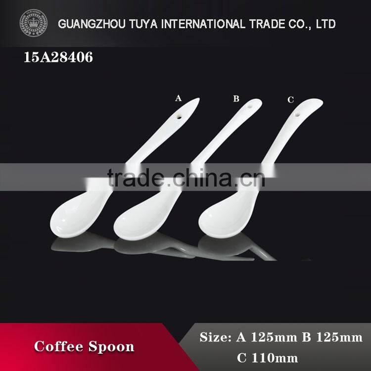Factory direct wholesale white ceramic spoons