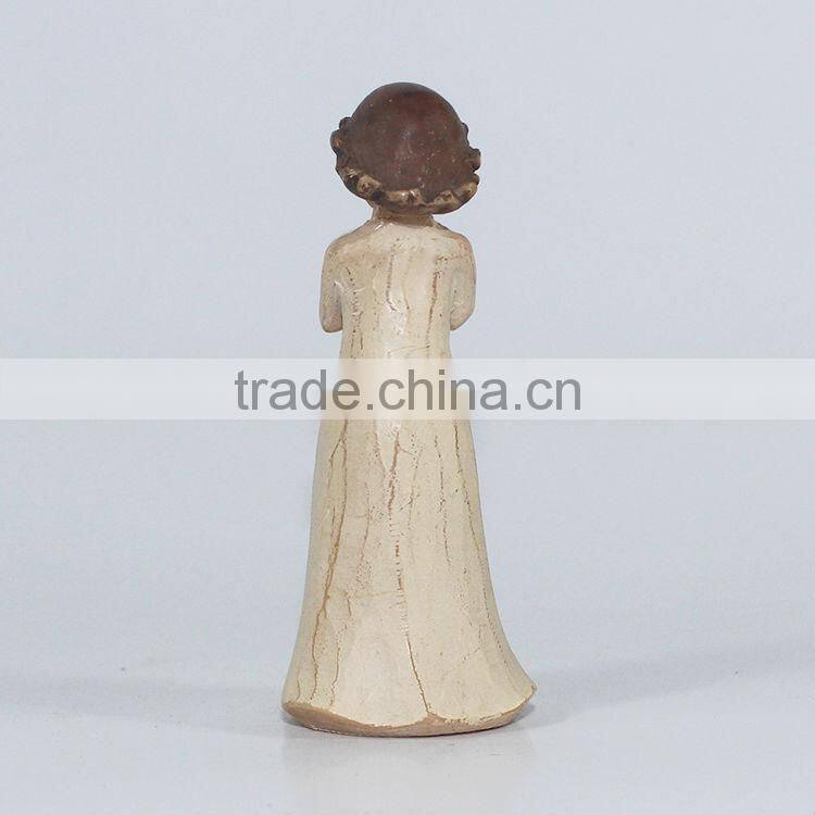 Resin praying mini girl statue