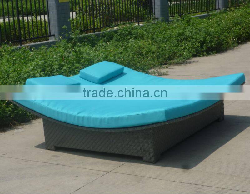 Guangdong rattan furniture factory/garden chaise lounger 2016
