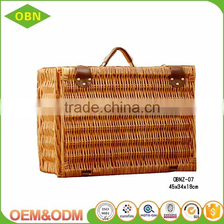 Wholesale China factory export cheap mini willow wicker empty picnic basket for two person