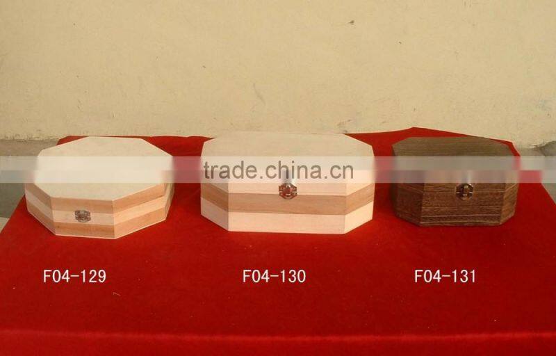 Custom Chinese antique wooden box for jewelry
