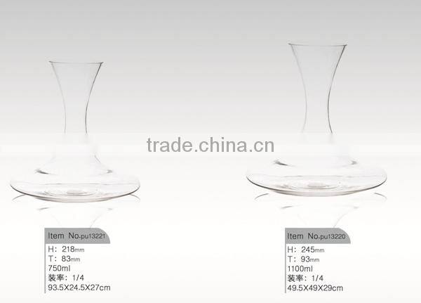 Transparent highly popular shaped glass wine decanter wine aerator decanter