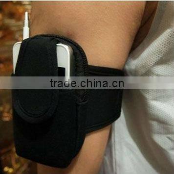 The cool style phone bag for kinds of mobile phone to sports with nylon