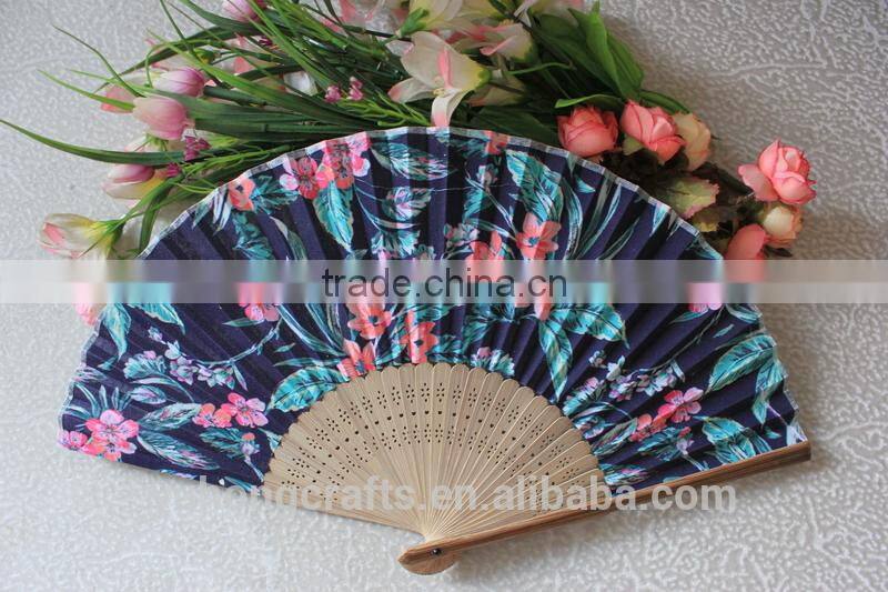 New arriving bamboo foldable fabric fan for gift