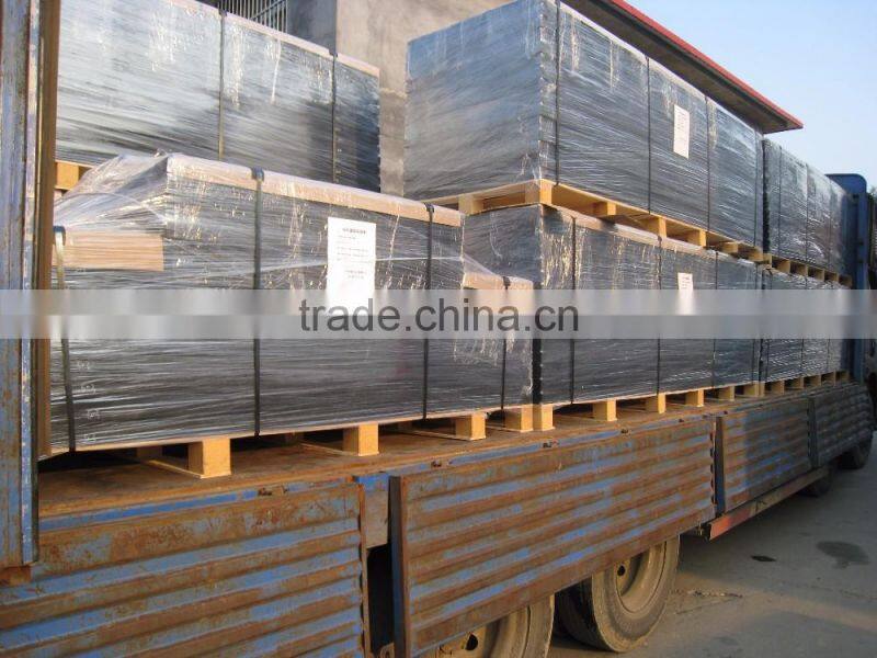 UHMW-PE cutting board for the kitchen