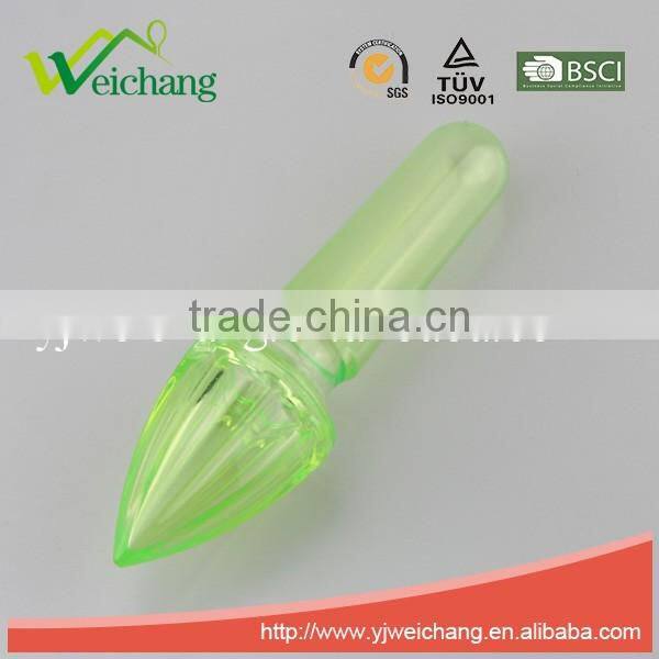 WCC215 Limes and Lemon Squeezer Manual Hand Held Orange Lime and Lemons Citrus Juicer Lemon Water Maker Fruit Wedge and Salad