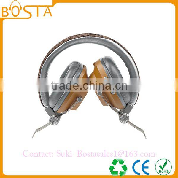 Premium quality sound bluetooth headset with call recording with mic and remote control