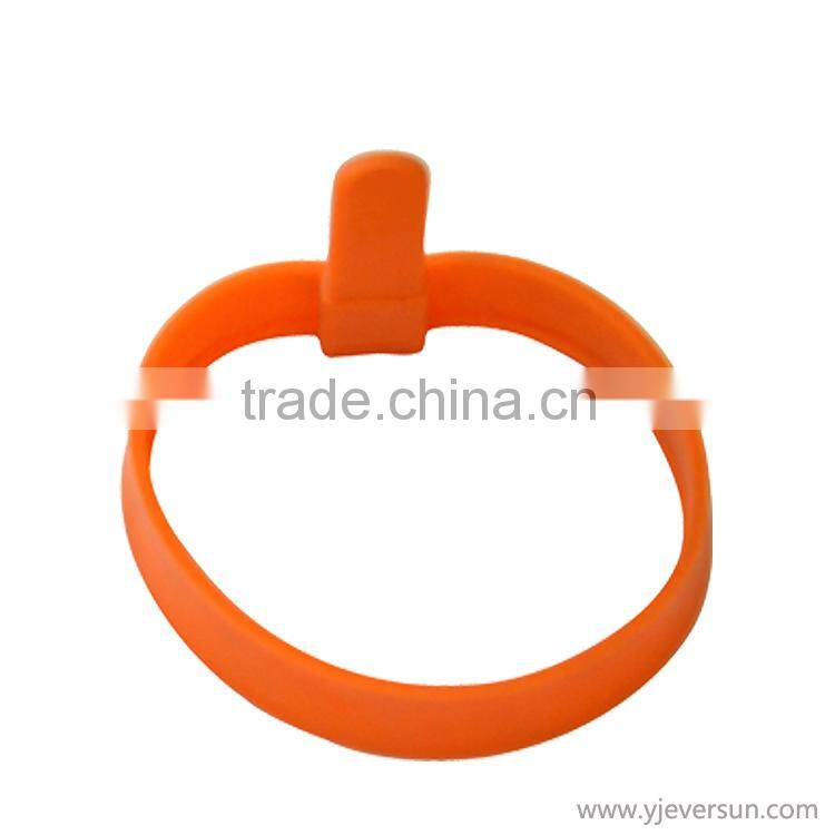 cute design soft and eco-friendly silicone egg mold