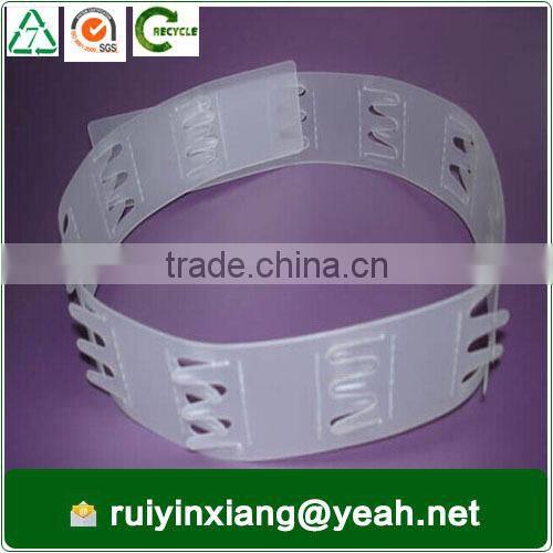 Guangzhou factory plastic display hangers hooks clip strip on sale RYX-CS019