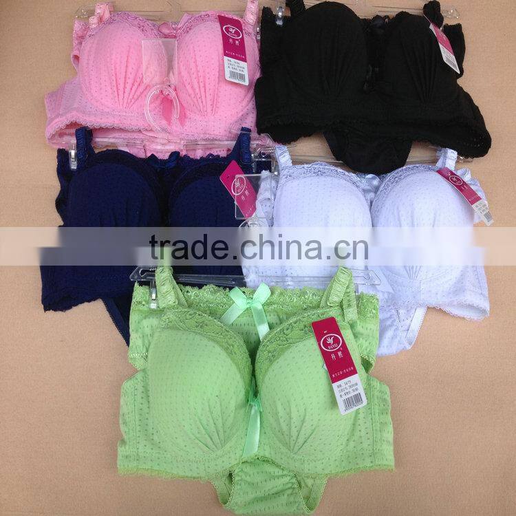 1.88USD 32-36A Cup High Quality Newest Style Hot-Sale Yough Girls Sexy Sexy Fancy Bra Panty Set (gdtz019)
