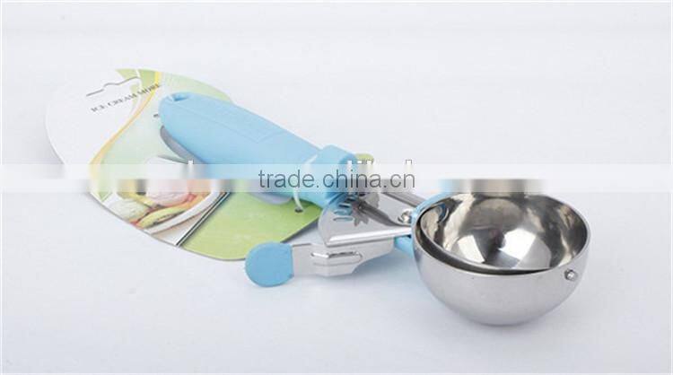 Ice cream scoop plastic