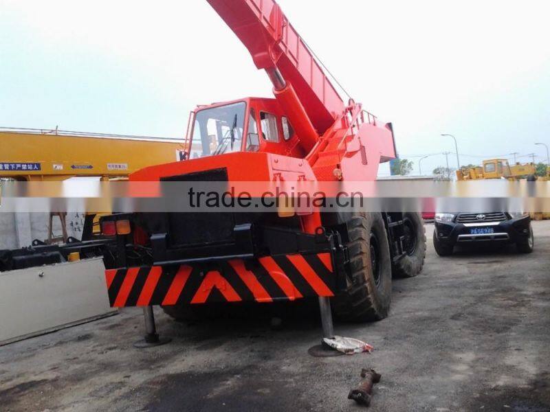 The best engine rough terrain crane kato used KR-25h-3 for sale