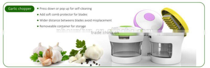 2015 New Arrival 3 in 1 Plastic Garlic chopper Garlic press