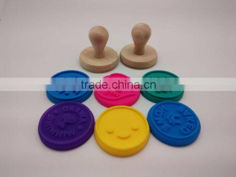 customized 6pcs in a set silicone cookie stamp