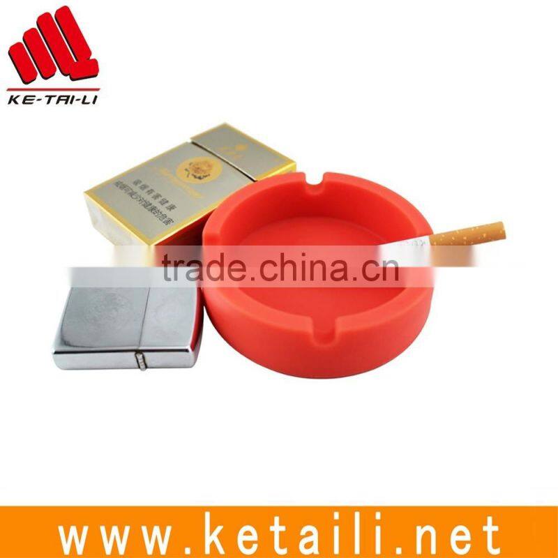 Best Selling Custom Design Silicone Rubber Round Gift Smoking Accessories Ashtray Supplier