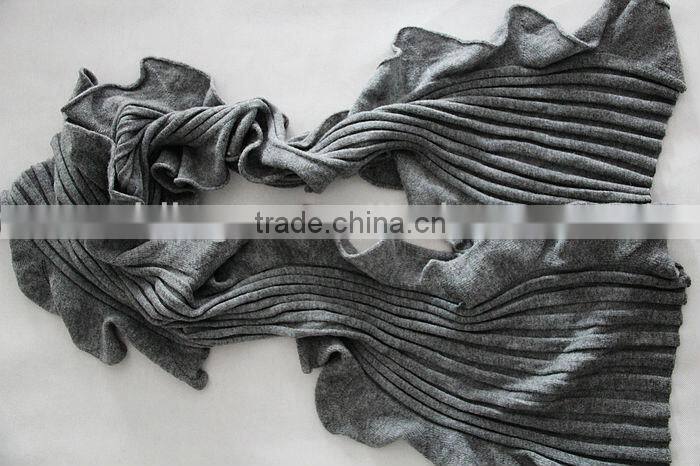Ruffle Cashmere Knitting Scarf