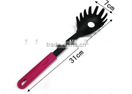 Nylon elevated kitchen tools/Household cooking ware/Nylon kitchenware/rose Eco-Friendly Nylon spoon NL38