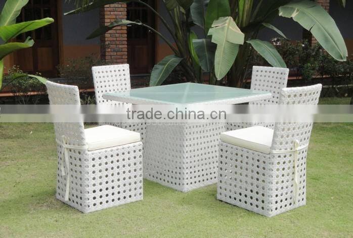 Garden Rattan Dining Table And Chairs For Outdoor