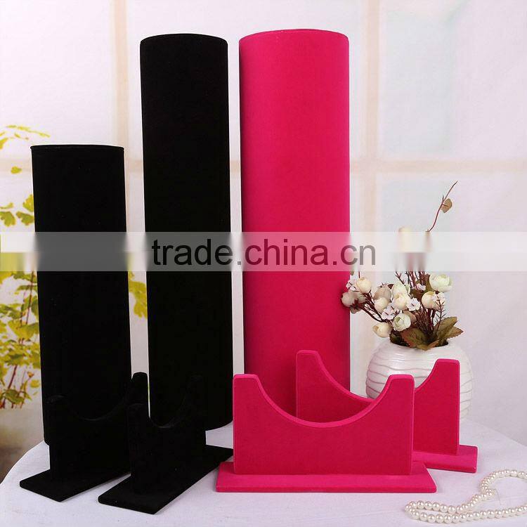 velet cloth jewelry display