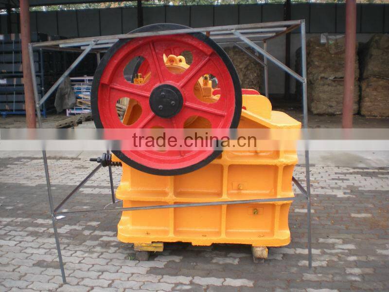 casting body small primary basalt crusher 400x600