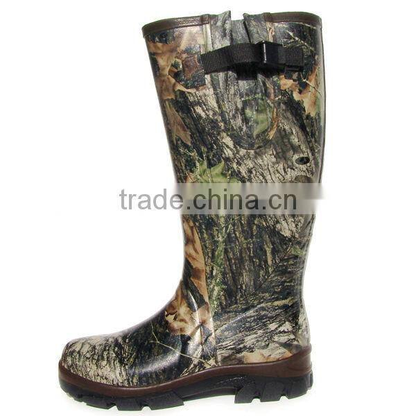 custom made waterproof camouflage hunting boots