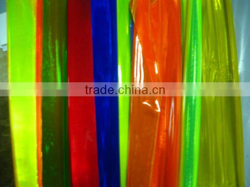 Cold resistant reflective micro prismatic PVC
