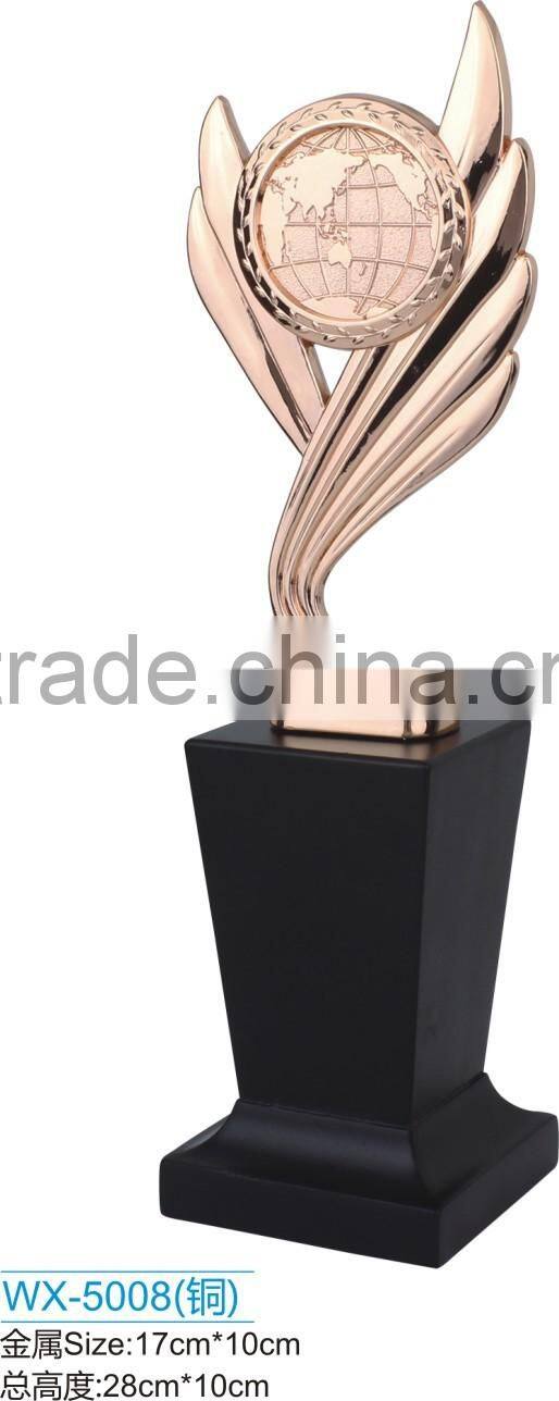 2016 High quality custom wooden base metal award trophies
