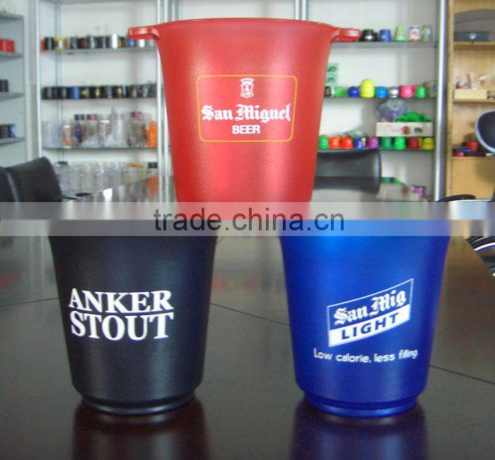 SGS Johnnie Walker round Ice Bucket Plastic Material plastic ice buckets for party