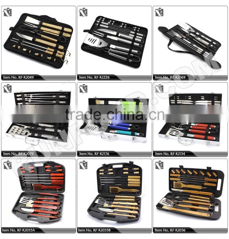High quality 3 in 1 Durable Eco-friendly BBQ Grill Cleaning Brush with Steel Wire Sponge Shovel