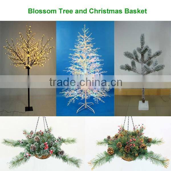 Manufacturer Hot sell cheap PVC Green Christmas Garlands with decorations