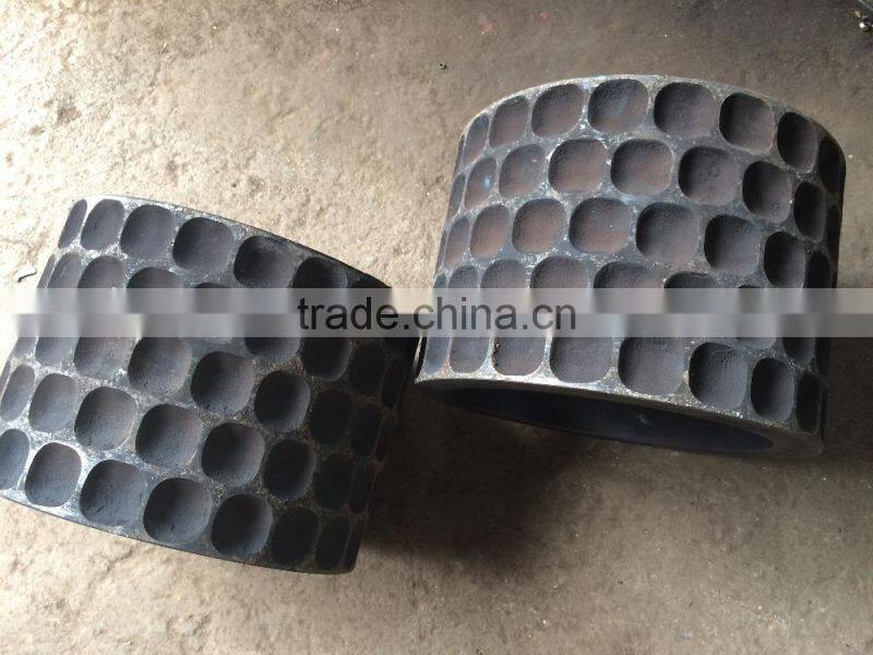 Charcoal ball briquette making pressing forming machine