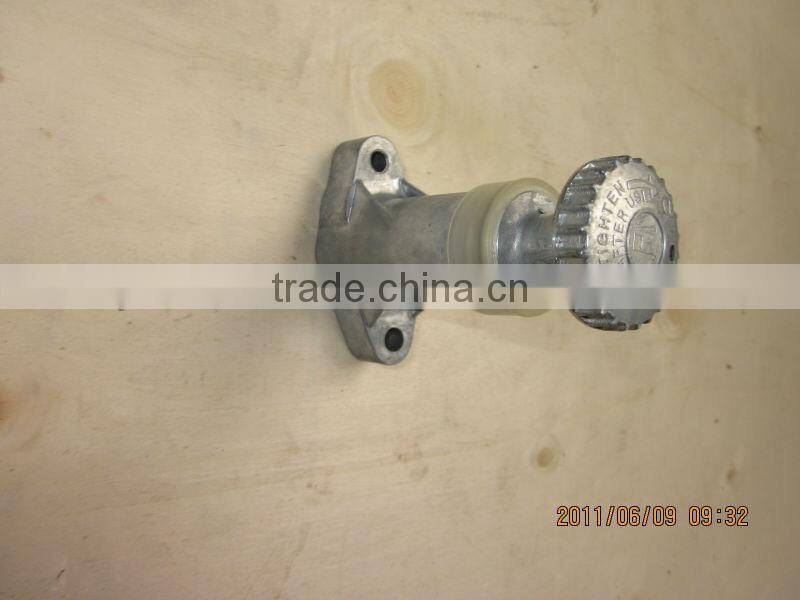 SHANGCHAI C6121 engine parts fuel lift pump 1052508