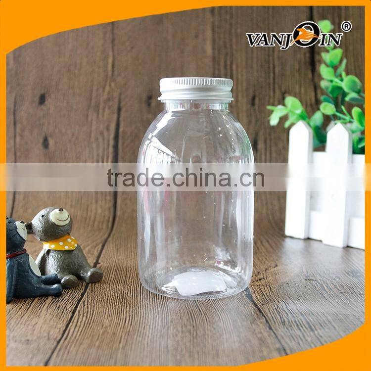 Small Fresh Fruit Juice Plastic Bottle
