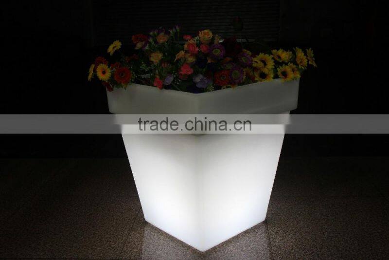 Plastic material led flower pot with IR remote control, plastic big outdoor led flower pots